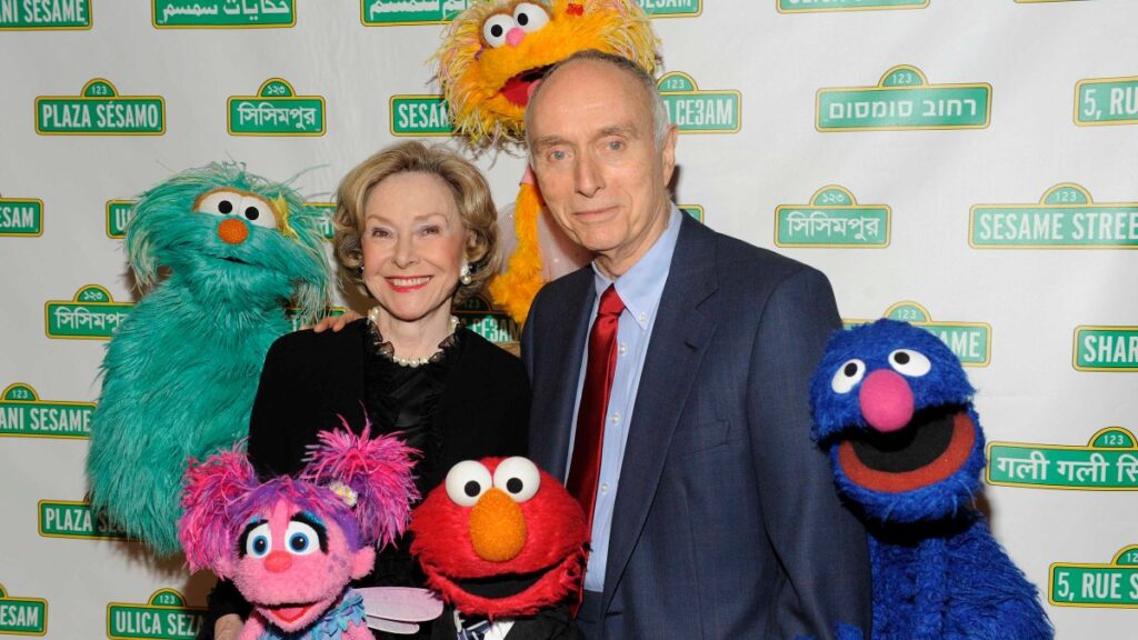 Muere Lloyd Morrisett, el creador de “Sesame Street”