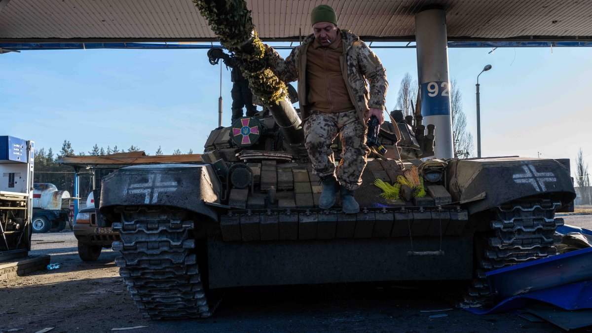 Polonia pedirá permiso a Alemania para enviar a Ucrania tanques Leopard