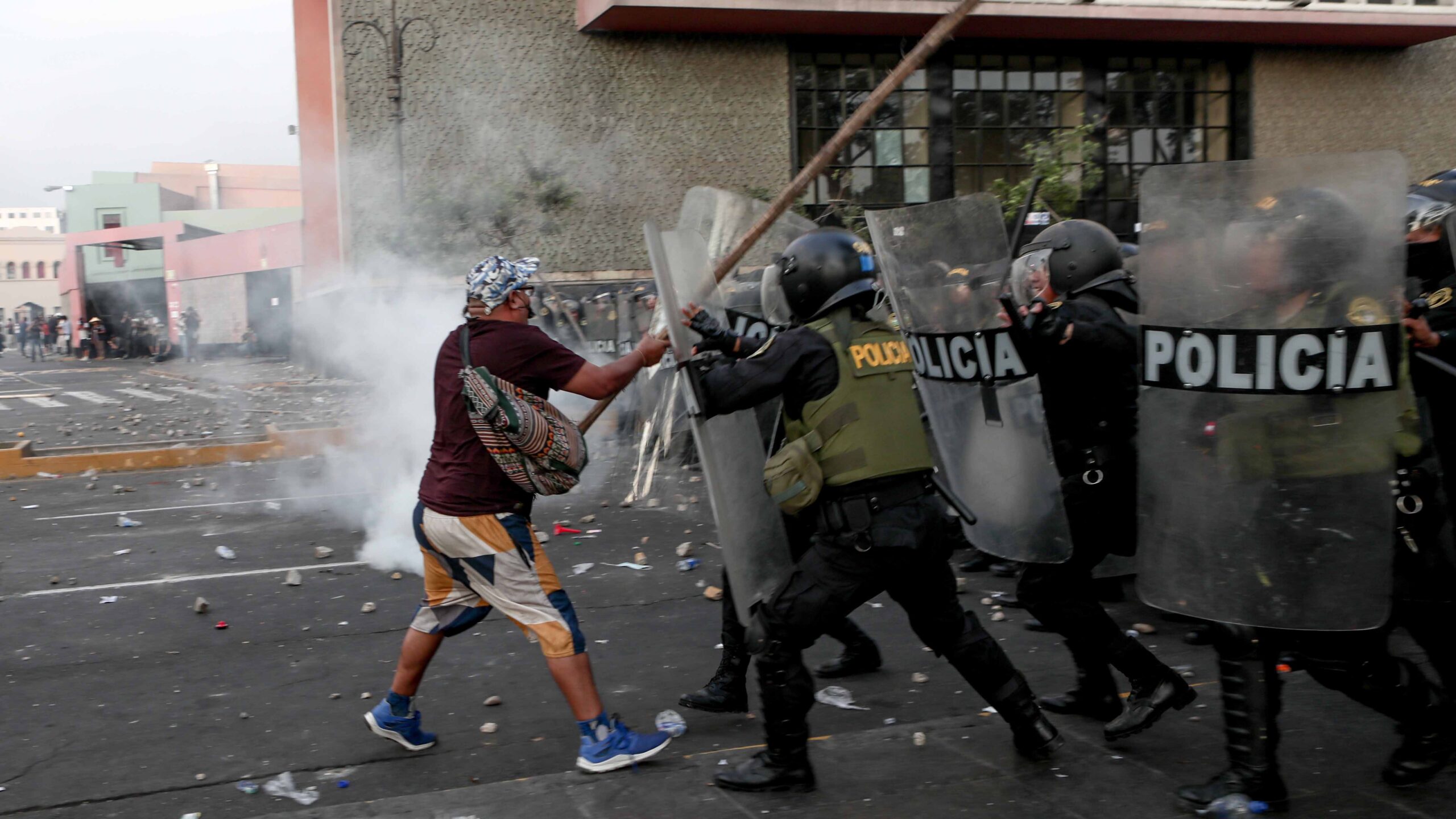 Protestas en Perú: una nueva muerte eleva a 55 los fallecidos; Boluarte critica a los manifestantes