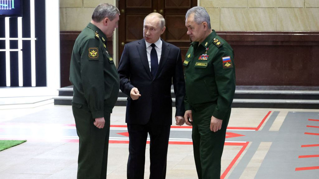Putin reorganiza la cúpula militar en medio de una guerra sin fin en Ucrania