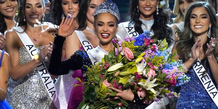 R’Bonney Gabriel de EU logra coronarse como Miss Universo