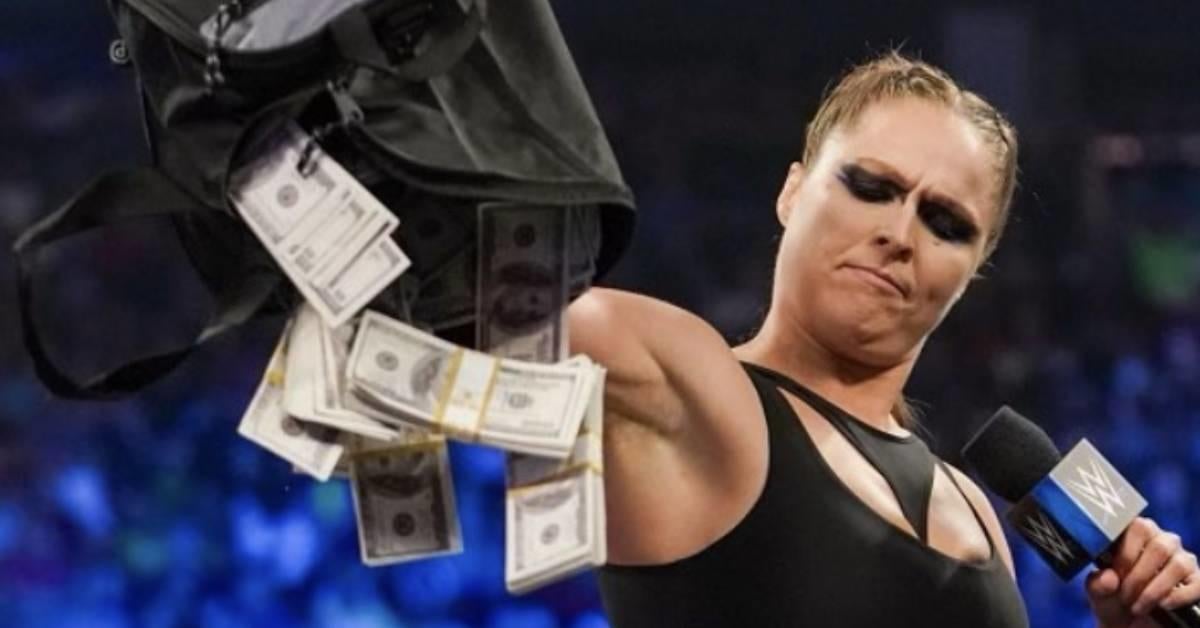 Ronda Rousey se burla de lo que hará después de perder su campeonato femenino de SmackDown ante Charlotte Flair