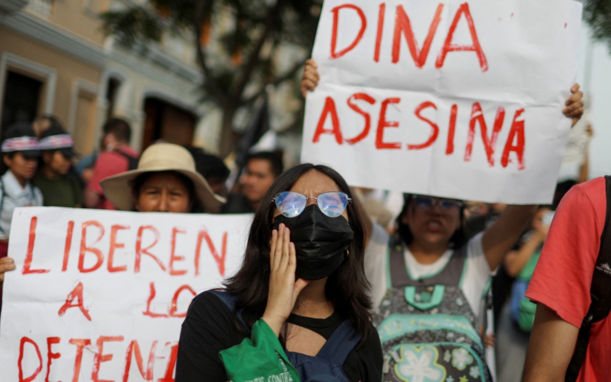 Suman 62 muertos durante protestas en Perú