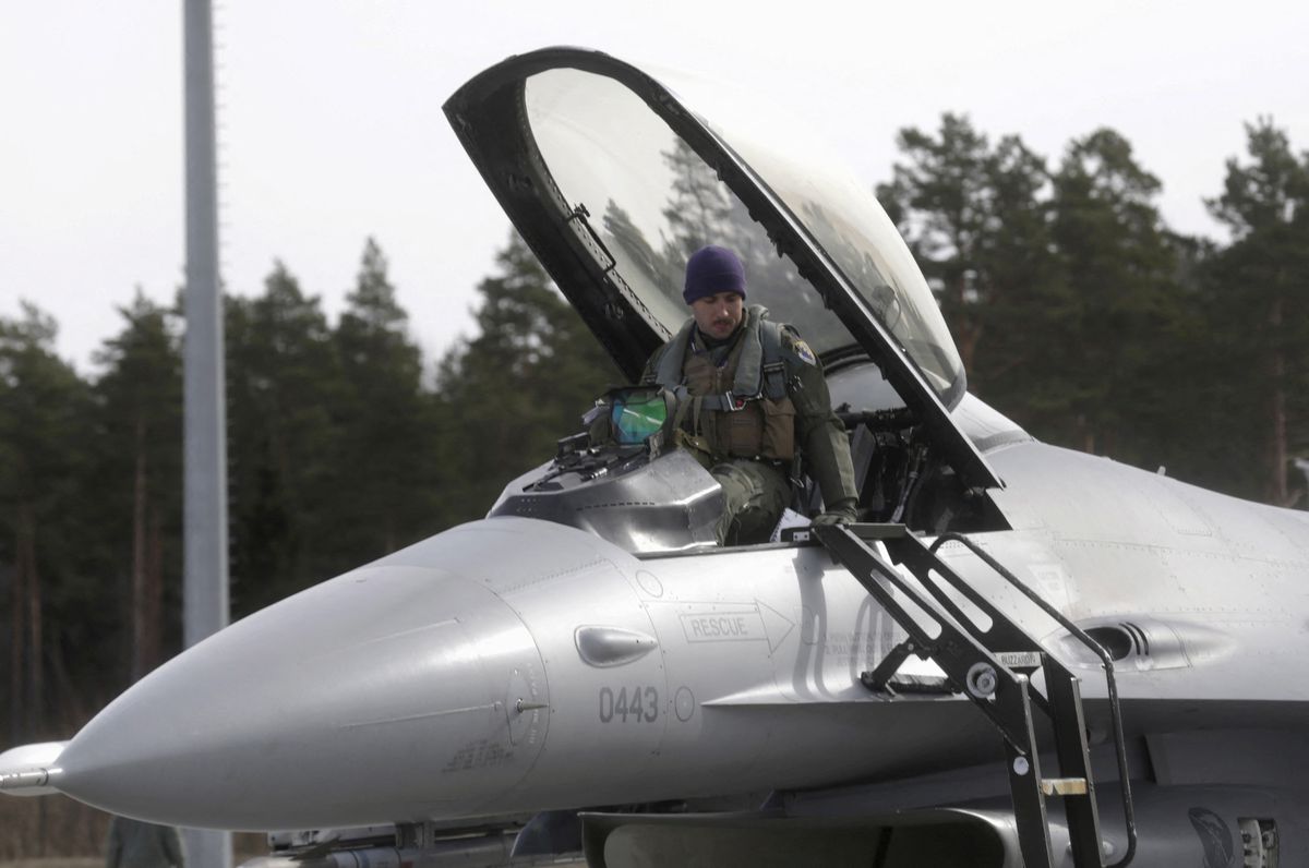 Ucrania redobla la presión sobre sus aliados para recibir cazas F-16