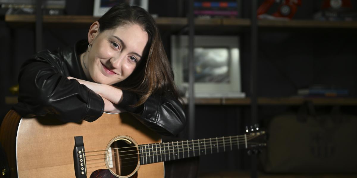 Ainoa Buitrago: "Lo bueno de la música es que da espacio, la cosa es encontrarlo"