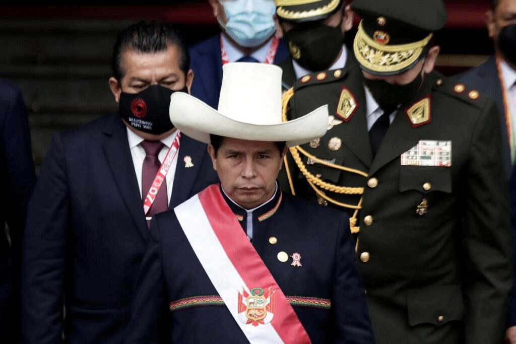 Castillo pide a la CIDH su libertad y restitución como presidente de Perú