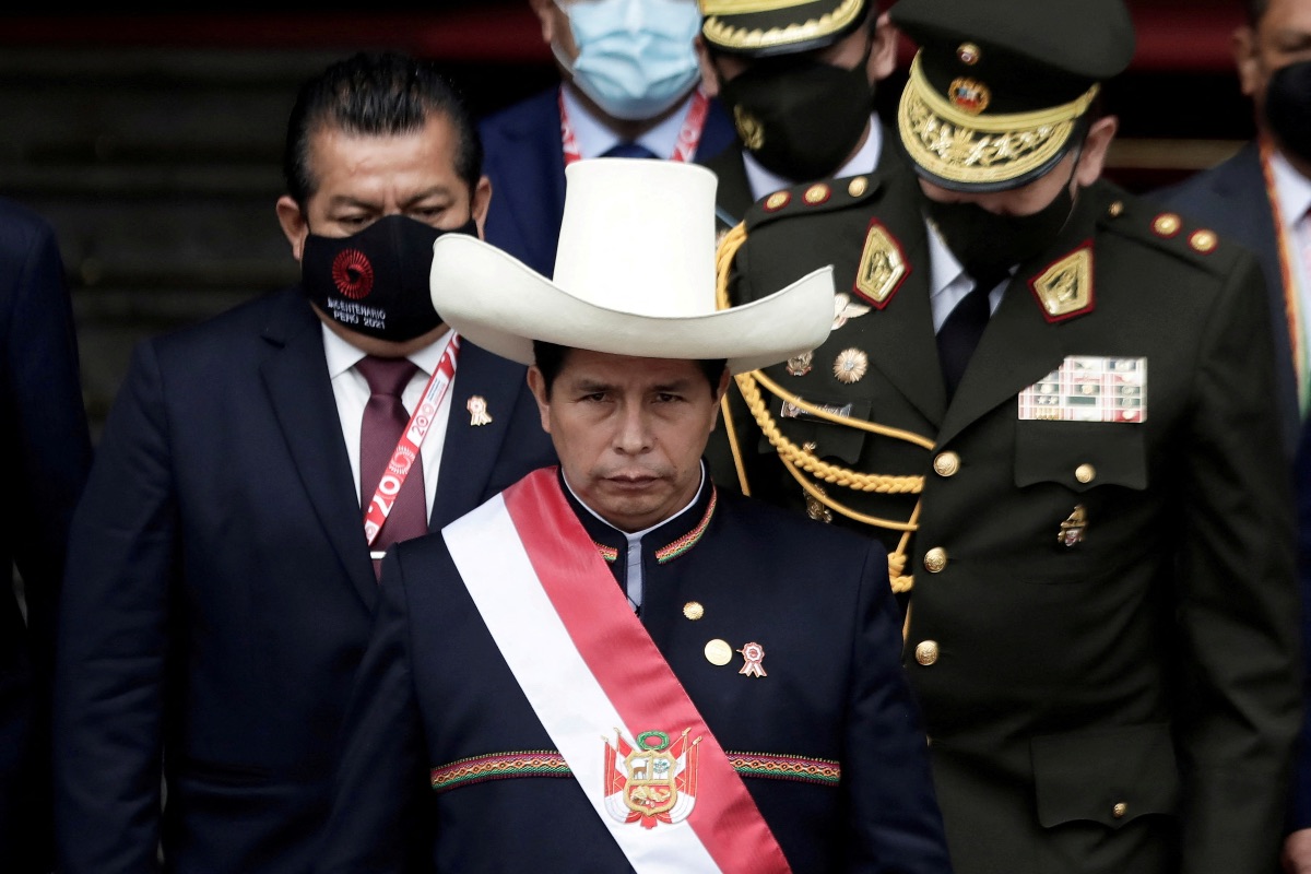 Castillo pide a la CIDH su libertad y restitución como presidente de Perú