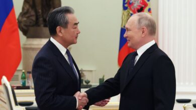 China destaca que sus buenas relaciones con Rusia han resistido las presiones internacionales