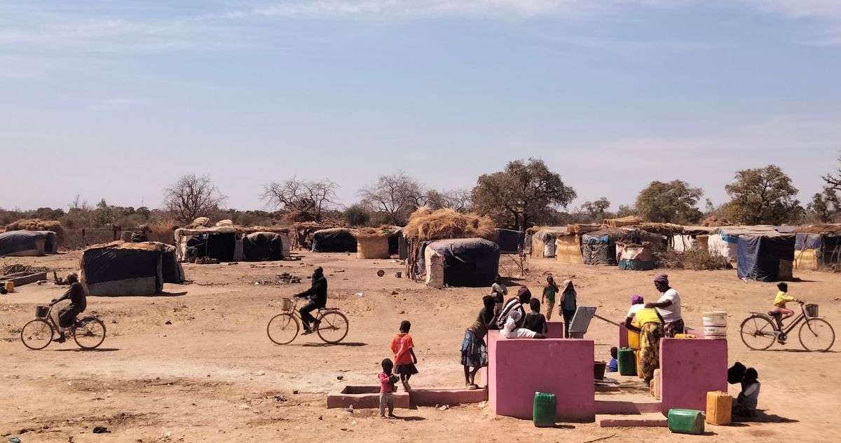 Desplazados por la violencia yihadista en el Sahel: “Salvamos la vida, pero perdimos todo lo demás”