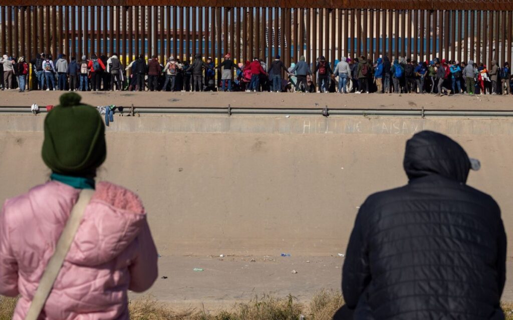 EU y México negocian deportaciones masivas a territorio mexicano: Washington Post