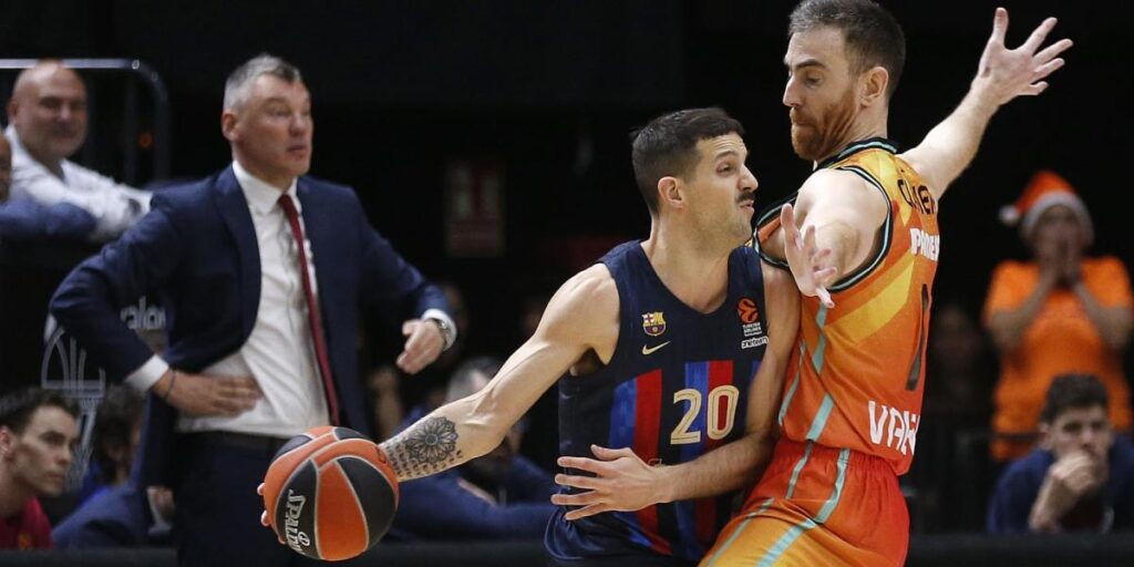 El Barça defiende el Palau ante el Valencia Basket