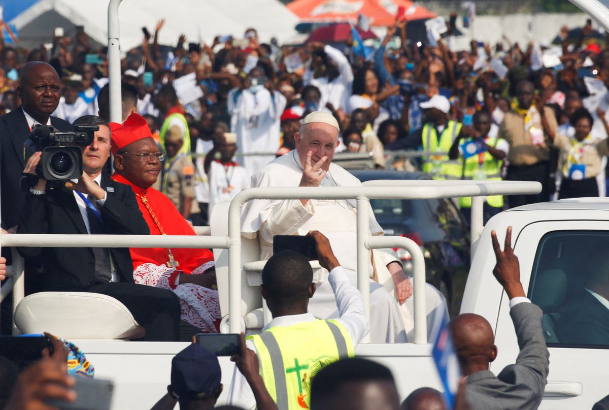 El Congo exhibe ante el Papa el músculo del catolicismo en África con una misa multitudinaria
