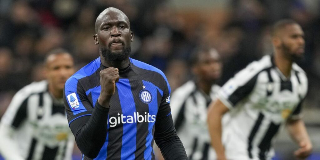 El Inter hace los deberes y por fin marca Lukaku