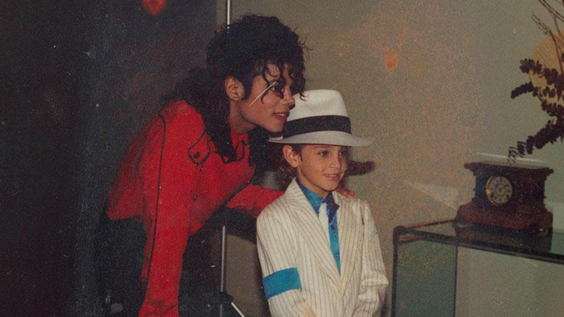 El director de ‘Leaving Neverland’ condena el futuro biopic sobre Michael Jackson