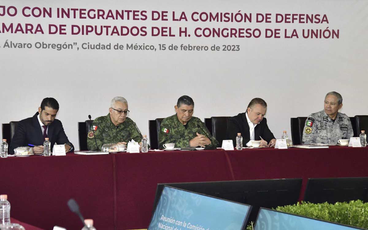 En Campo Militar, Sandoval dijo a diputados que 'hackeo' a Sedena no vulneró la seguridad nacional