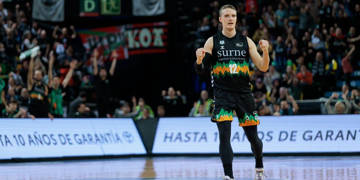 Hakanson, baja este sábado ante el Obradoiro por unos problemas muculares