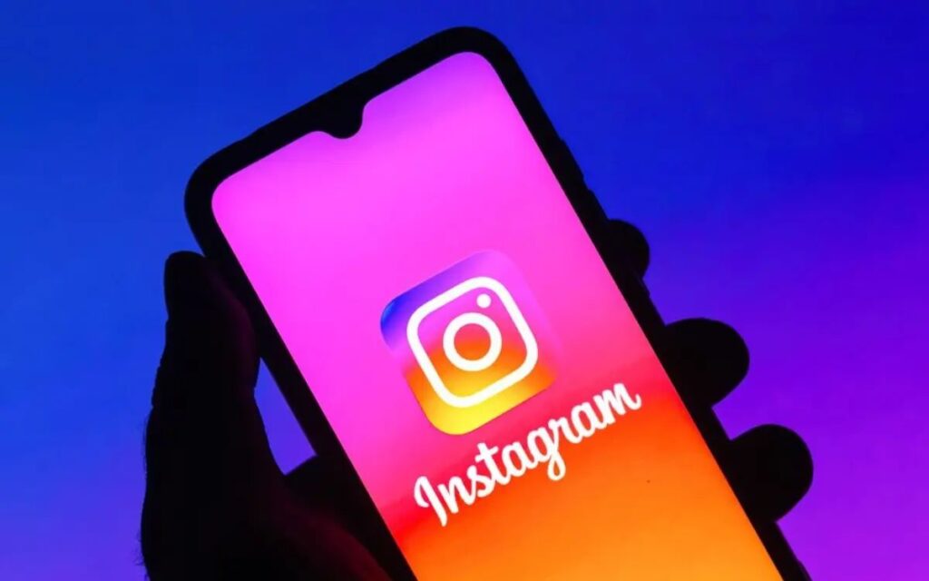 Instagram analiza un plan de suscripción que incluya la insignia azul