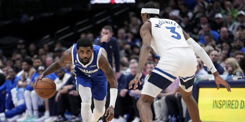 Irving se harta de los medios en su primera aparición en Dallas: "Es agotador"