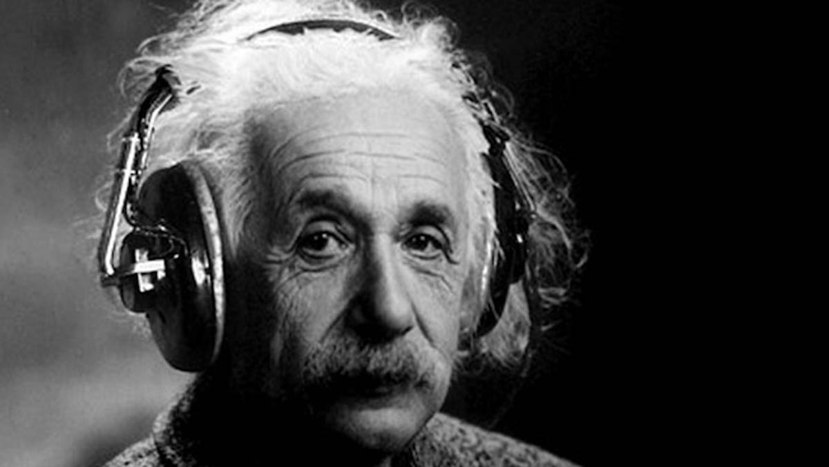 La música, la segunda pasión de Albert Einstein