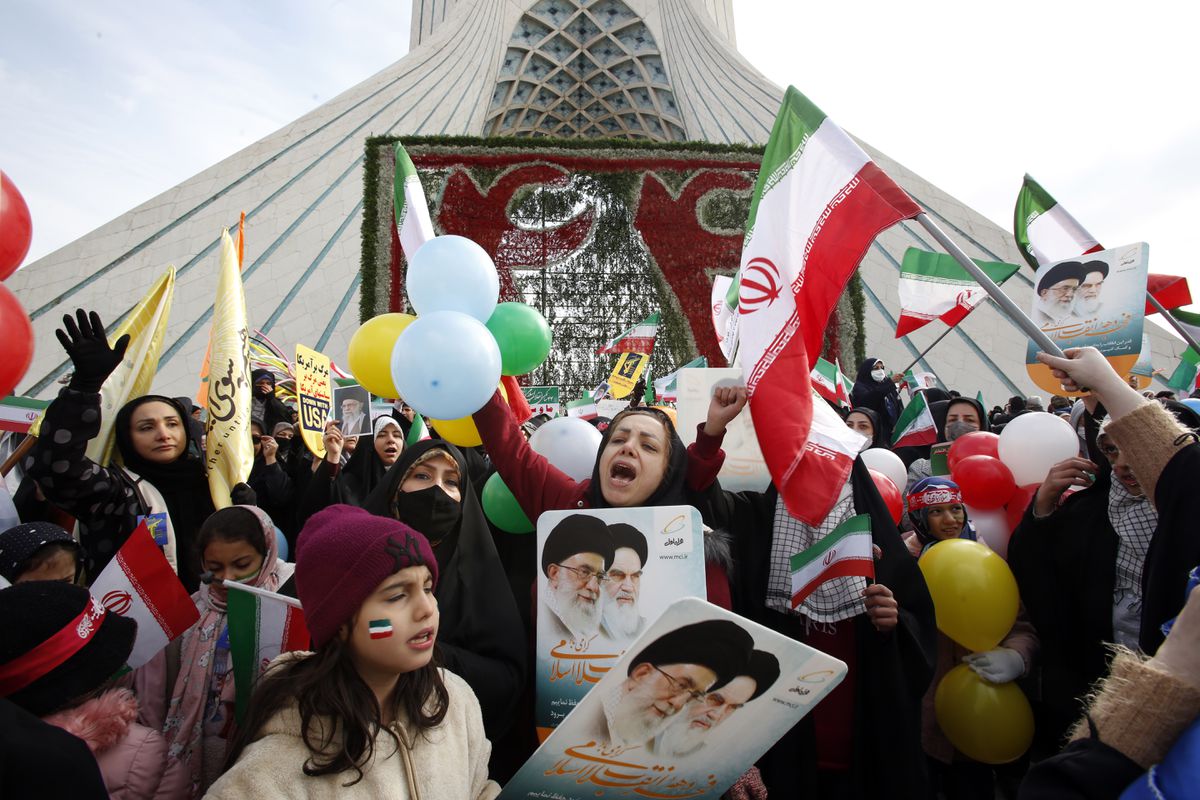 Las guardianas de la revolución iraní: las mujeres que cierran filas en torno al régimen