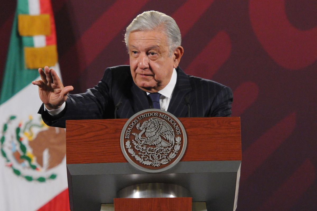 López Obrador rechaza la llegada de Tesla a Nuevo León por la falta de agua: “No es factible”