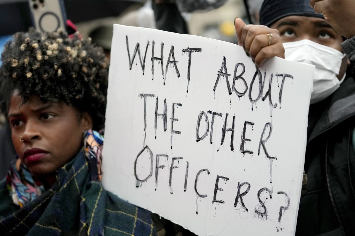 Memphis despide a Tyre Nichols en medio del debate por la reforma contra los abusos policiales en EE UU