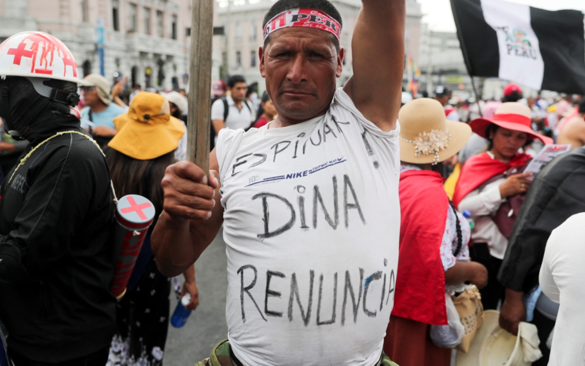 Miles de peruanos marchan de nuevo contra Dina Boluarte