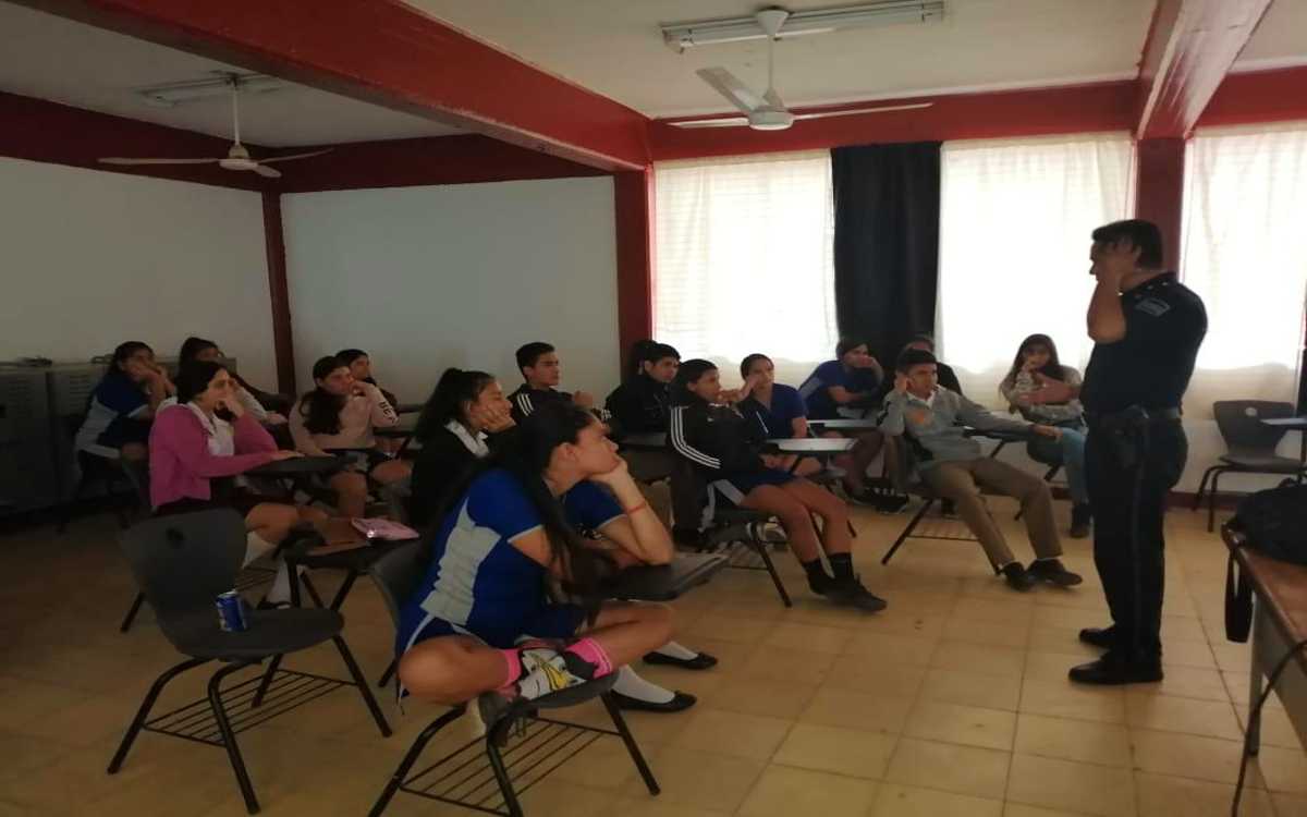 Morelos reclutará para la policía a egresados de secundaria