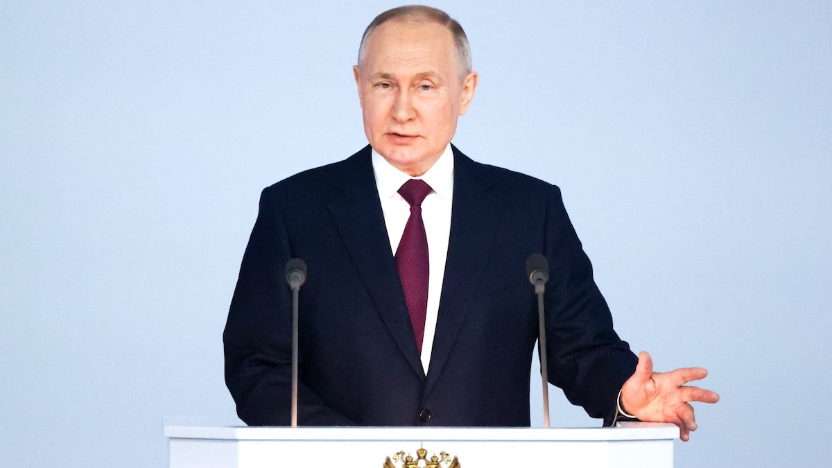 Moscú suspende participación en tratado con EEUU que frena la proliferación de armas nucleares