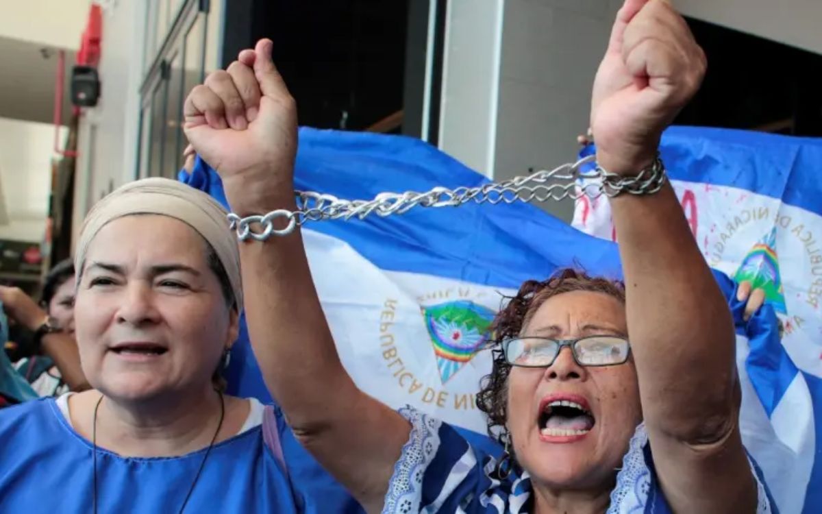 Nicaragua libera más de 200 presos políticos; son trasladados a EU
