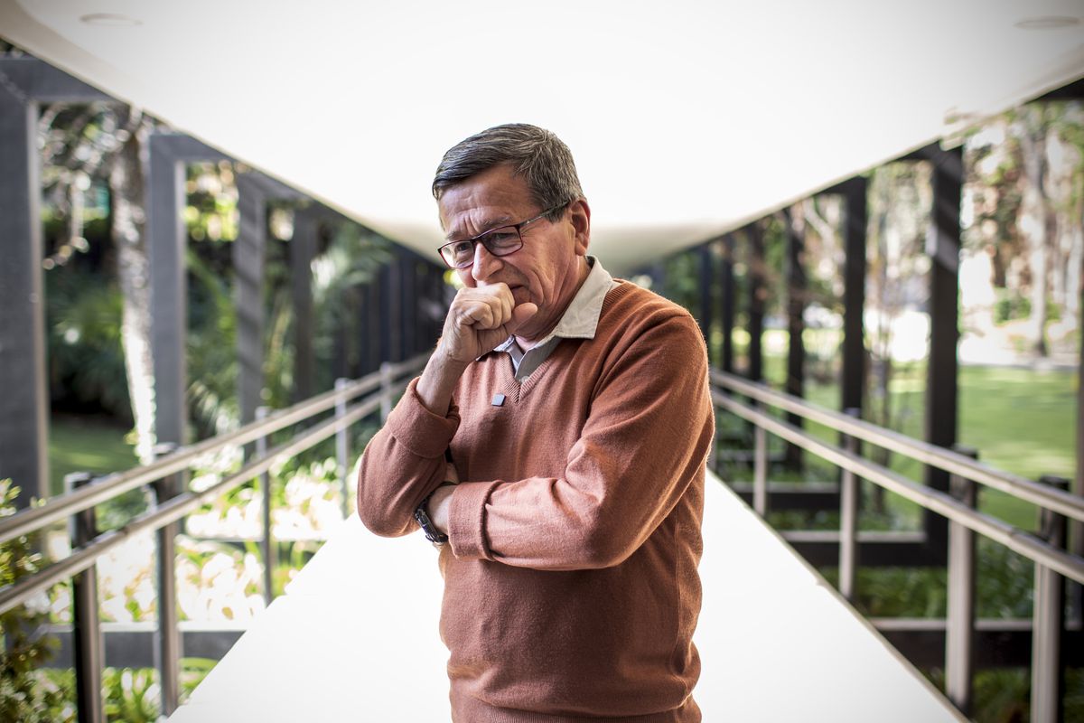 Pablo Beltrán, jefe negociador del ELN: “Queremos una solución política con Petro. Estamos para tratarnos bien”