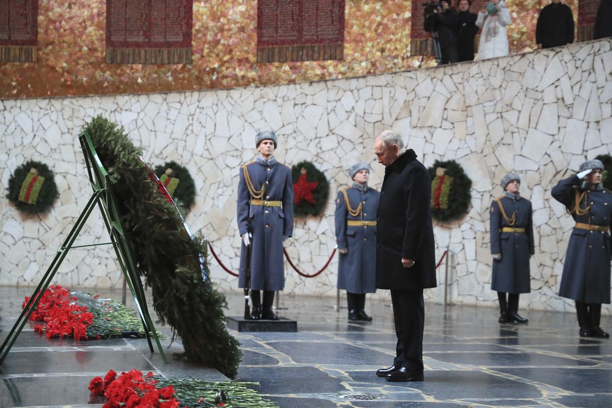 Putin evoca Stalingrado para llevar la invasión de Ucrania “hasta el final”