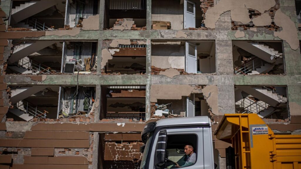 Registran nuevo terremoto magnitud 6.4 en Turquía