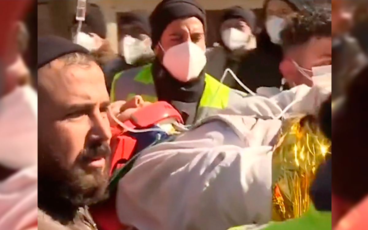 Rescatan a joven en Turquía a 11 días del sismo | Video