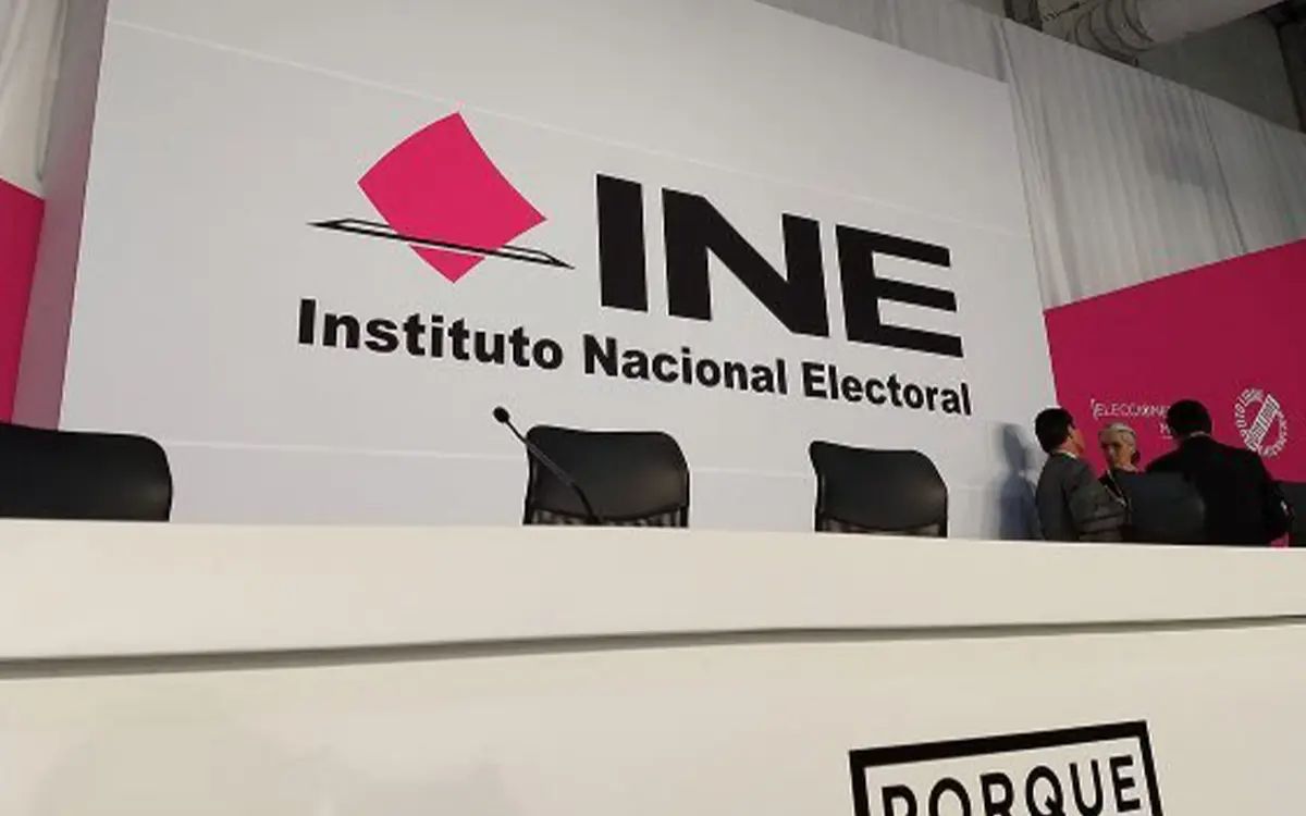 Secuestran a funcionario del INE a días de elección extraordinaria