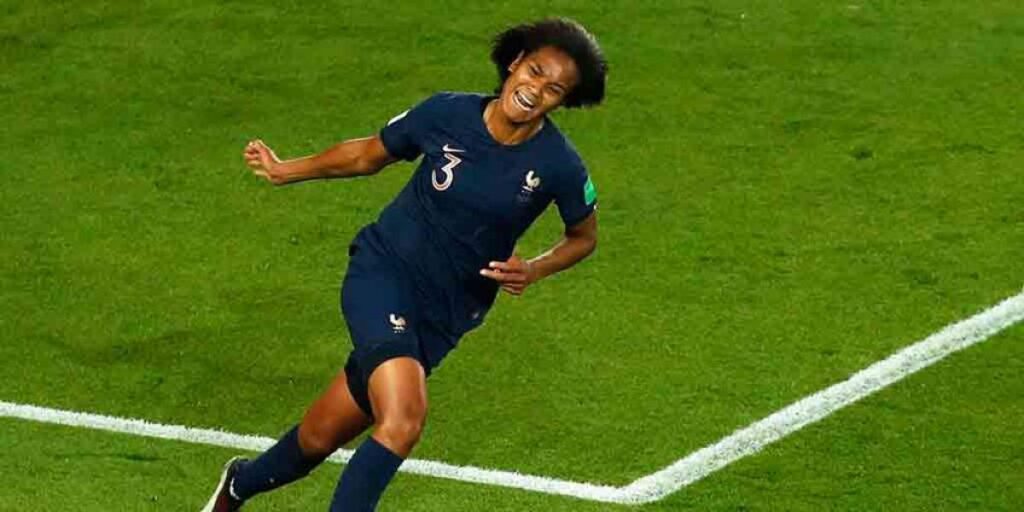 Terremoto en Francia: Wendie Renard pide la cabeza de la entrenadora