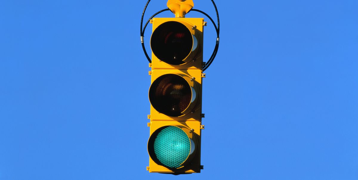 Un estudio demuestra que los semáforos necesitan un cuarto color: el blanco