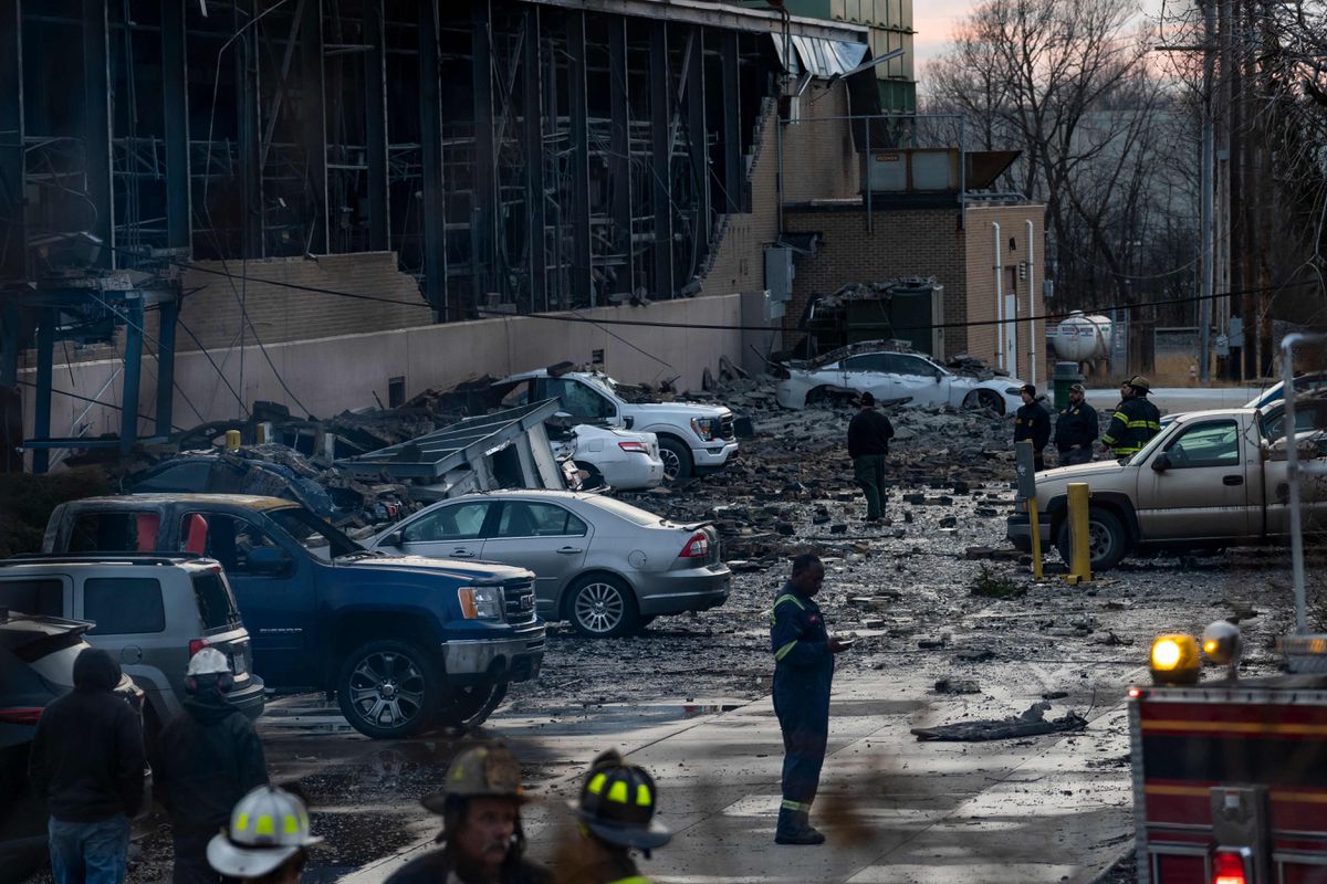 Un muerto y 13 heridos tras una explosión en una fundición en Ohio