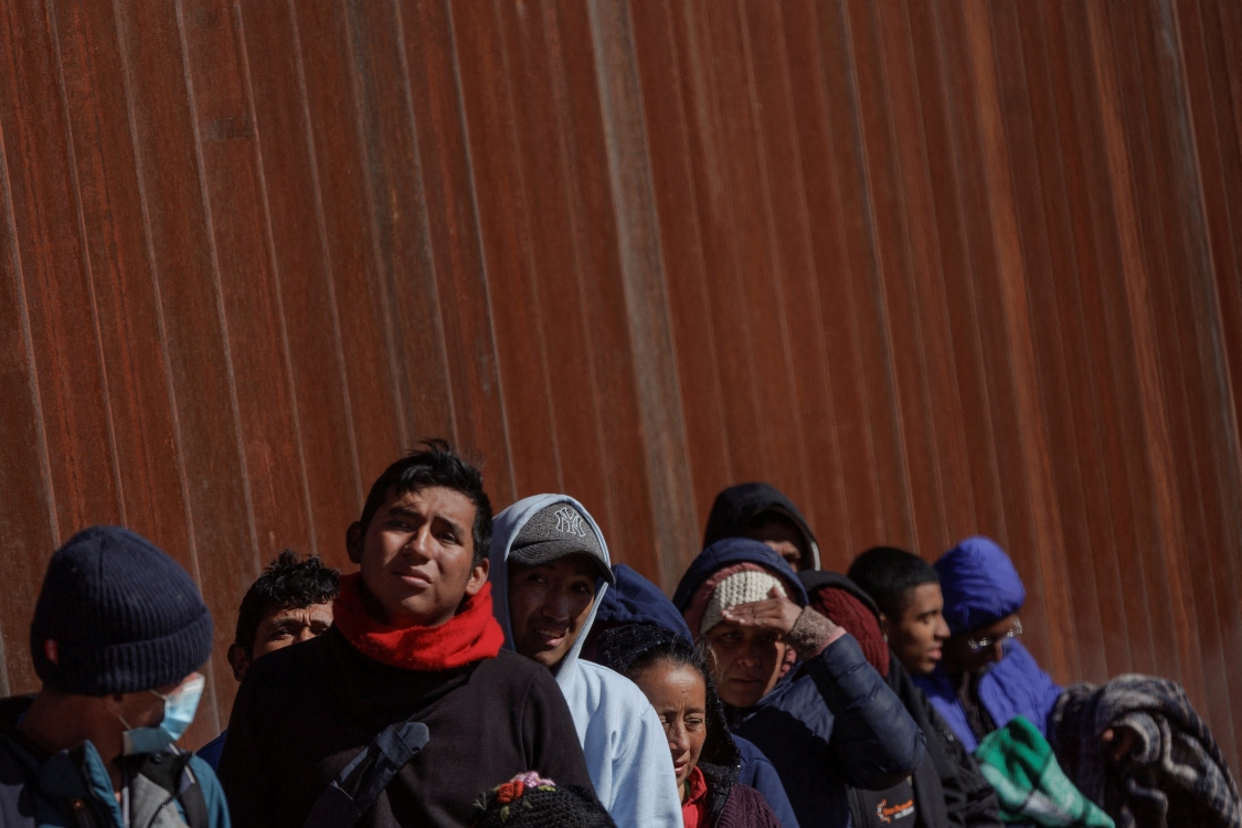Veteranos deportados mantienen batalla para volver a EU desde México