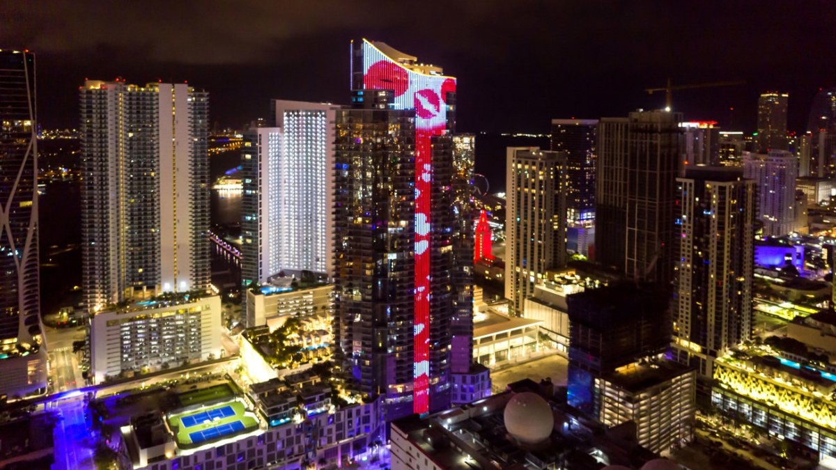 edificio de Miami es la tarjeta más alta del mundo