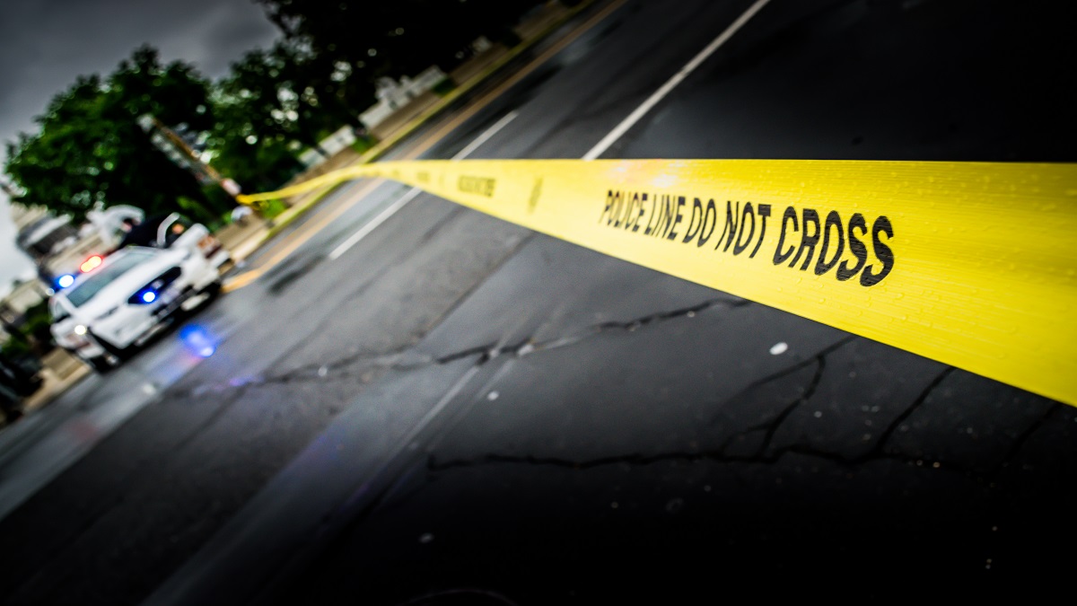 hombre dispara y mata a niño de 12 años que presuntamente robó su auto