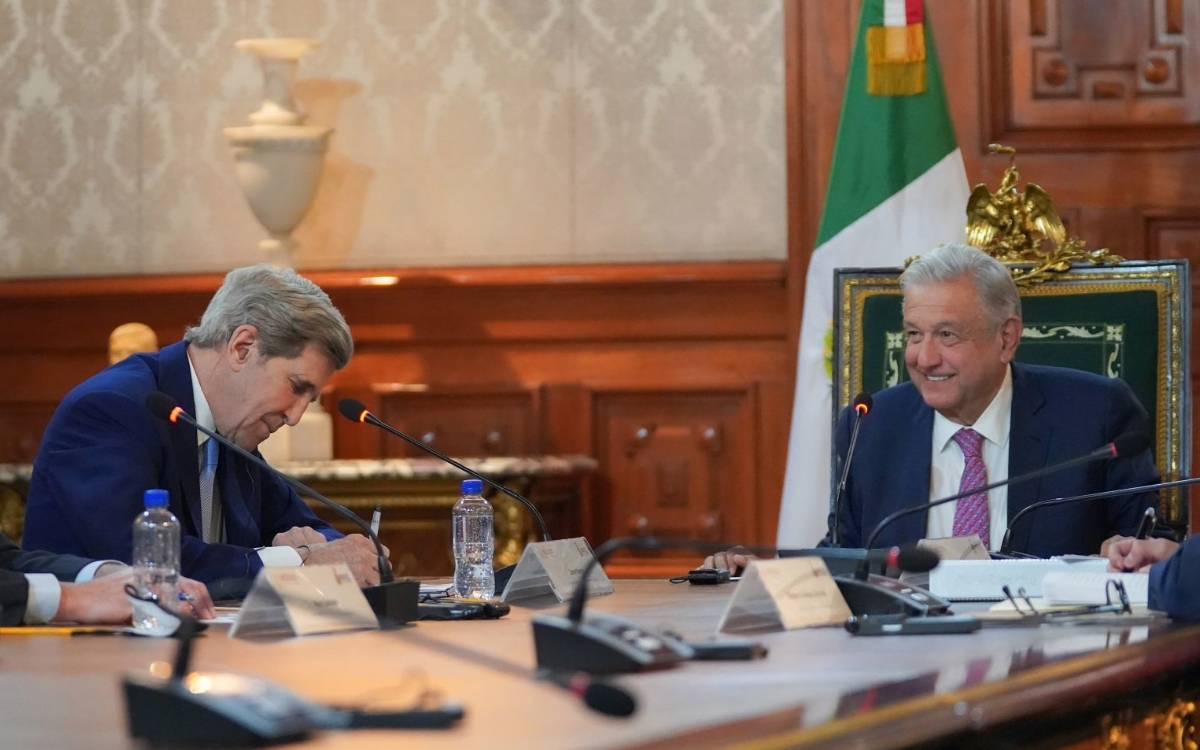 AMLO abordará 'diferencias' en energía con enviado de EU, John Kerry