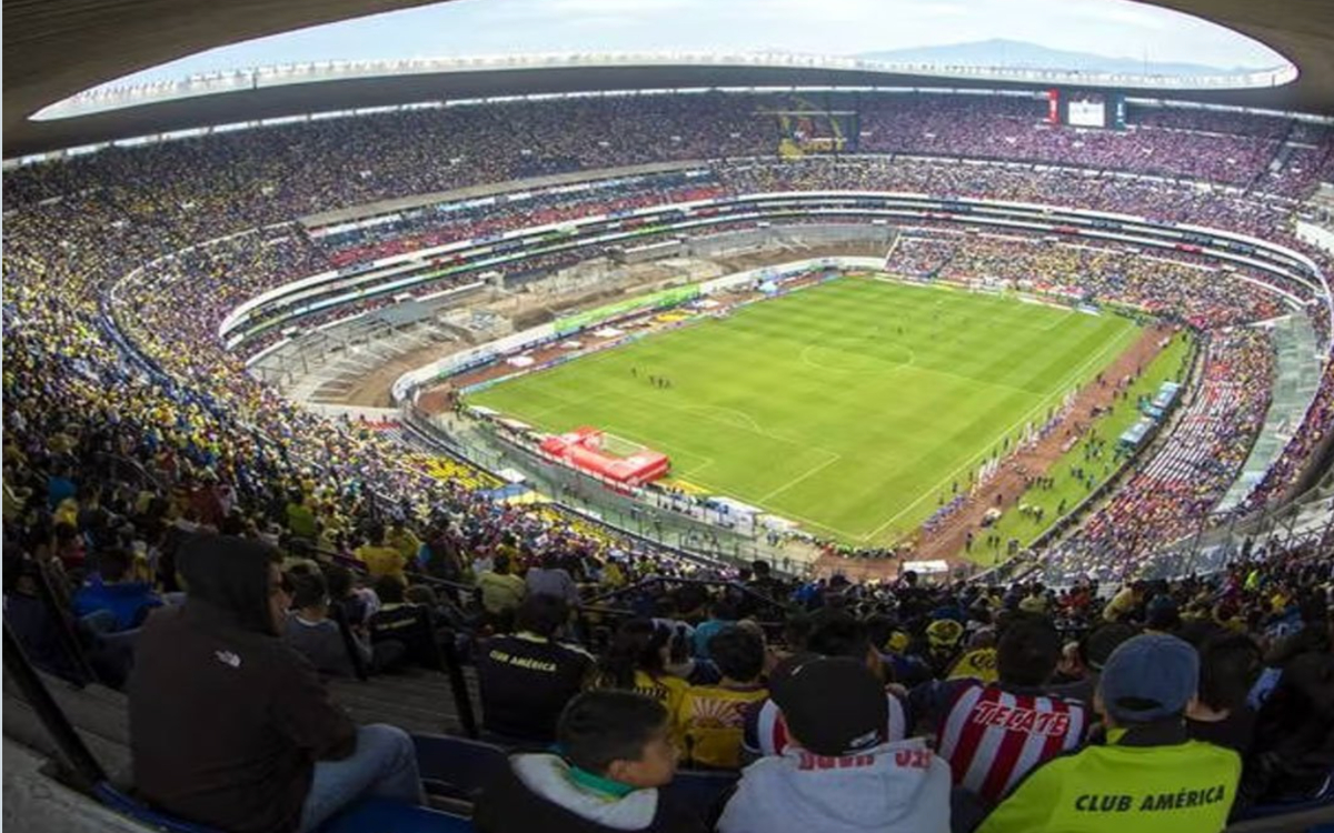 Advierte Cofepris al Estadio Azteca sobre fumadores en palcos y gradas | Tuit
