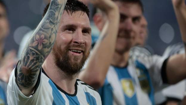 Argentina 7-0 Curacao: Lionel Messi marca un triplete al pasar de los 100 goles internacionales