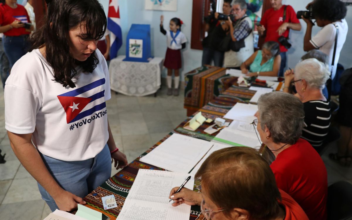 Calculan participación electoral del 70.34% en Cuba