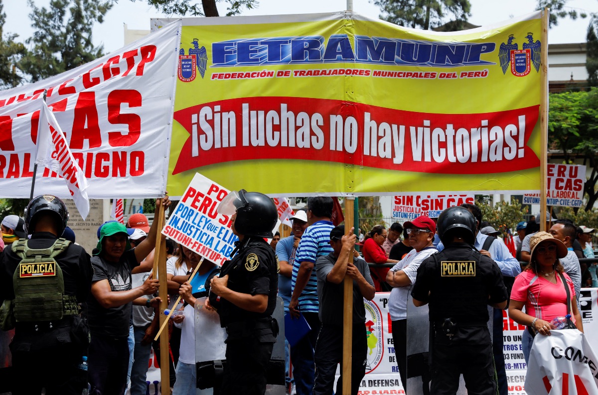 Congreso vuelve a rechazar proyecto para adelantar elecciones en Perú