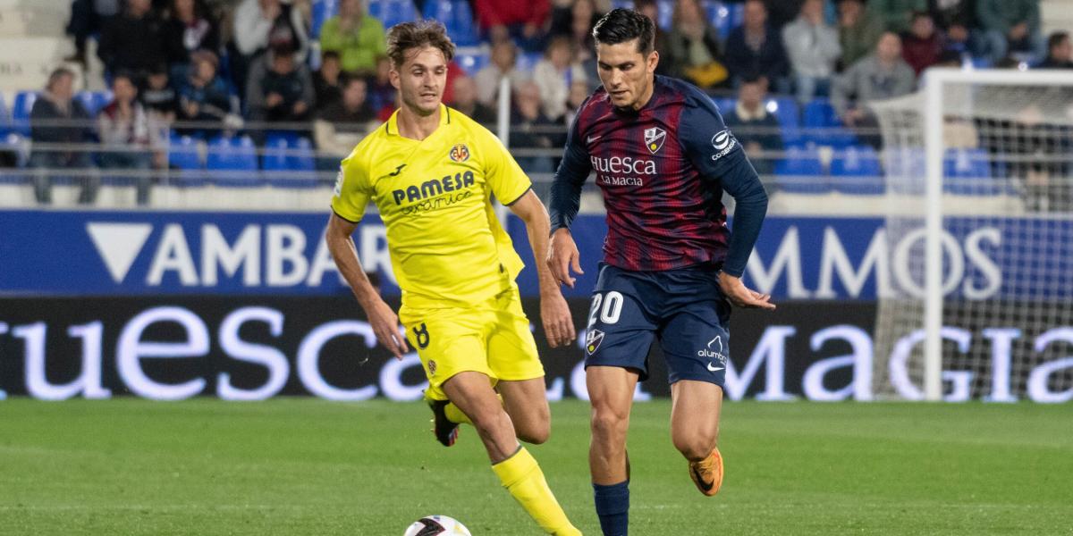 El Villarreal B se topa con un inspirado Adrián Fernández