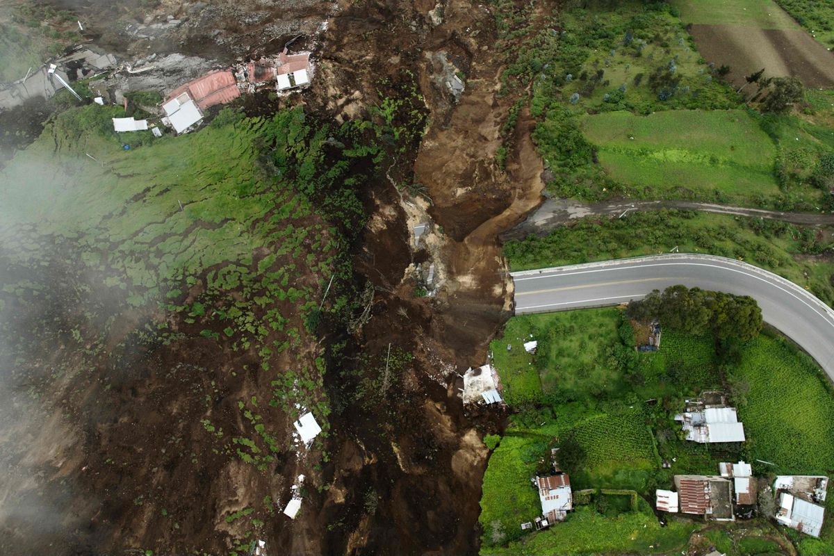 El barrio ecuatoriano sepultado por una montaña