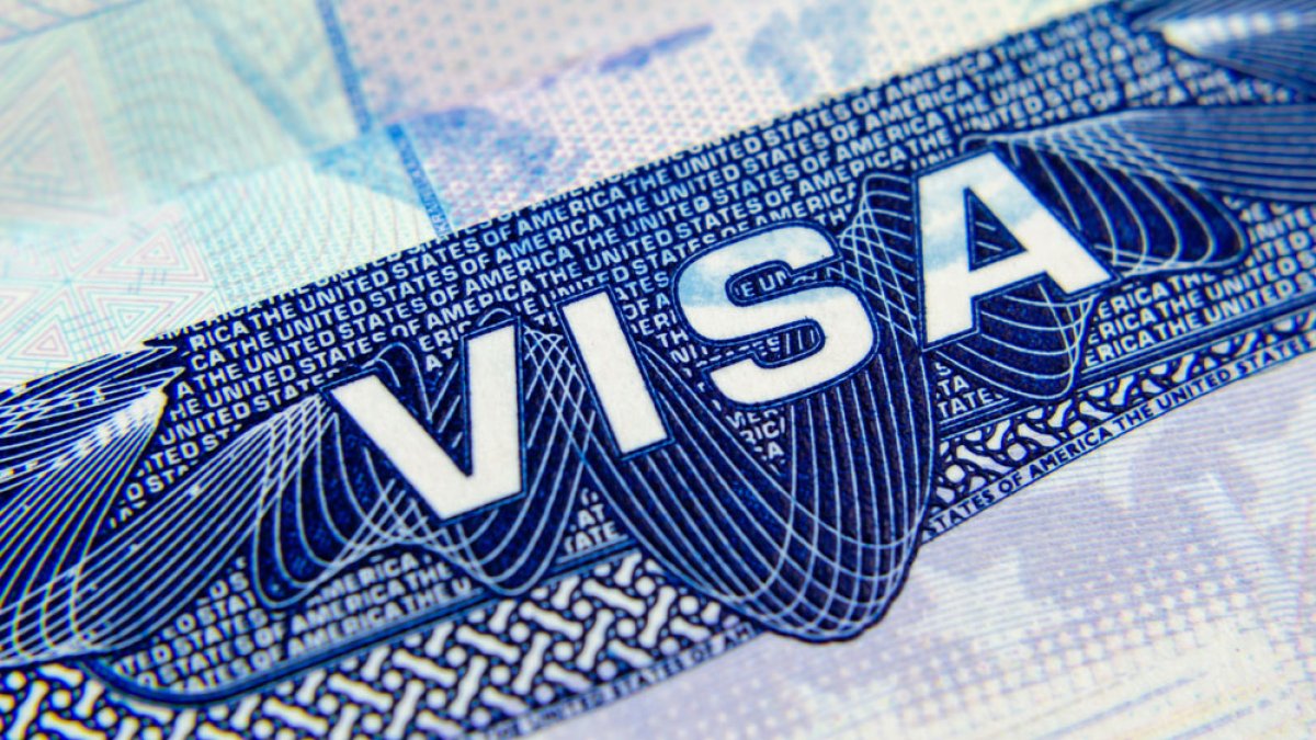 Estados Unidos anuncia aumento en el precio de visas