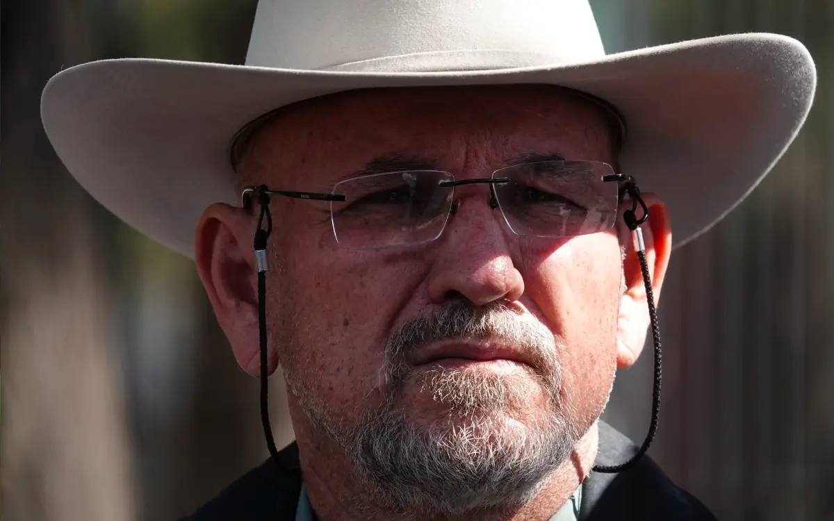 Hipólito Mora fue “acribillado y calcinado”, dice exgobernador de Michoacán